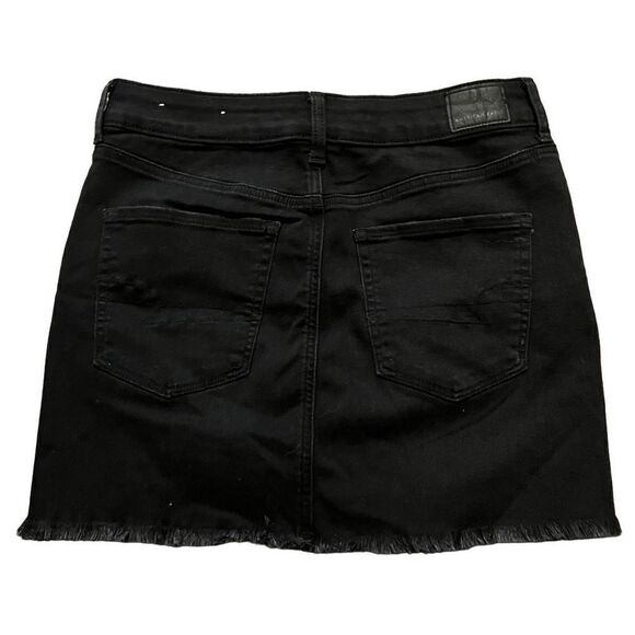 American Eagle black mini denim skirt size 8 - Picture 2 of 4